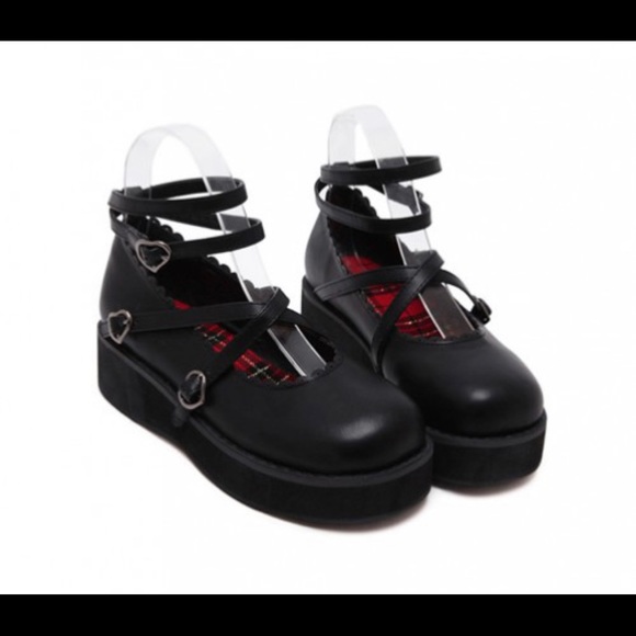 Black lolita Mary Jane shoes - Picture 1 of 3